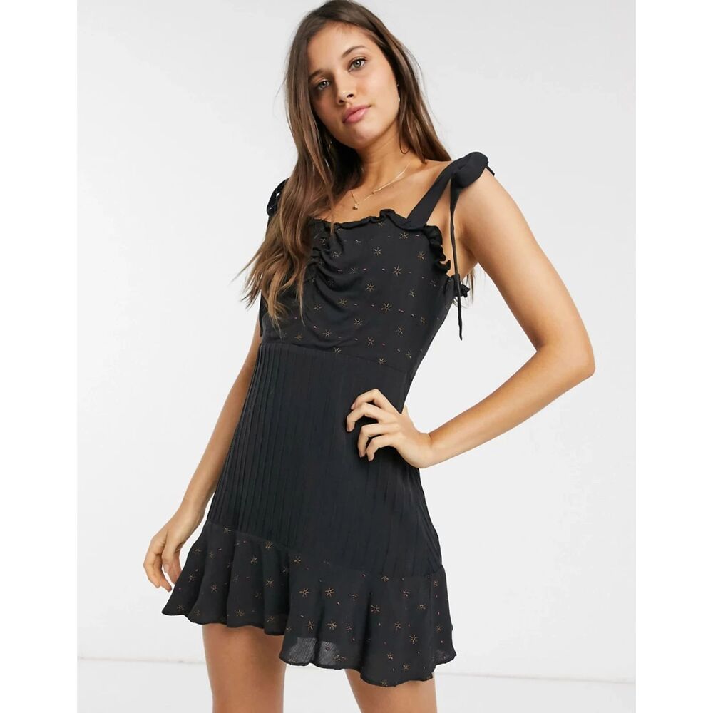 STEVIE MAY Celeste Star Embroidered Mini Dress Sz Medium